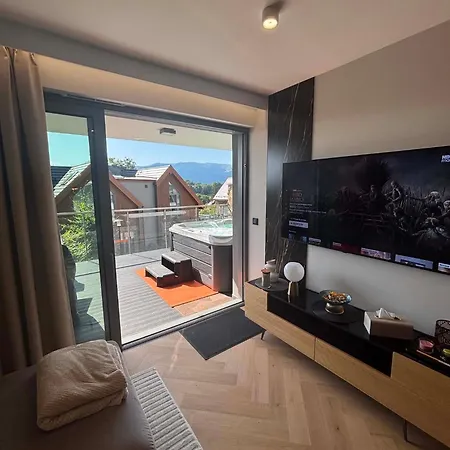 Kras - Premium Rubin 112f Z Prywatnym Jacuzzi Daire Szklarska Poreba